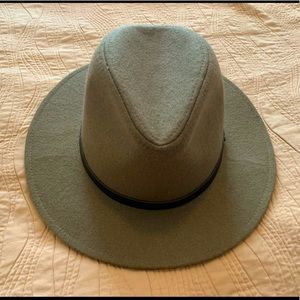 NWT Phase 3 green wool hat